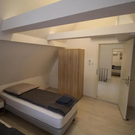 Апартаменты - 4-zimmer-haus - 6 Personen Майнц