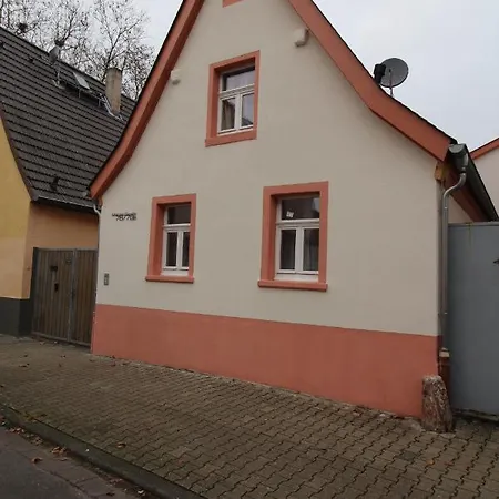 - 4-zimmer-haus - 6 Personen *