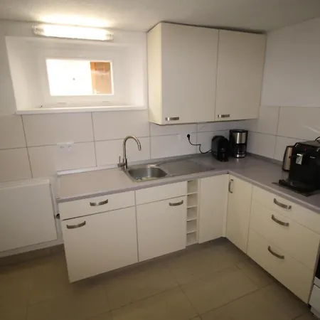 Апартаменты - 4-zimmer-haus - 6 Personen Майнц